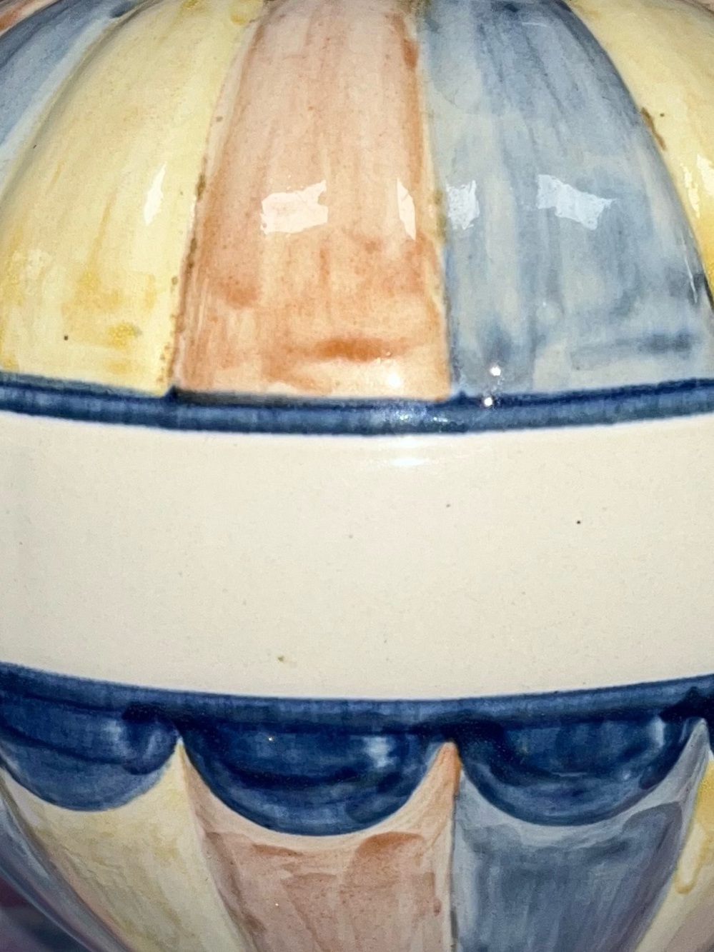 Louisville Stoneware Hot Air Balloon Bird Feeder Handpainted Vintage EUC Blu/Wht - Picture 5 of 6